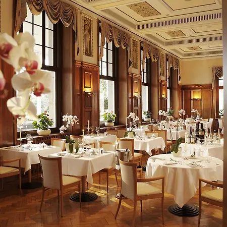 Esplanade Hotel, & 4*