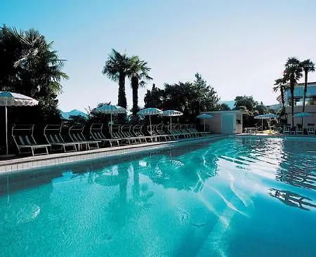منتجع Esplanade Hotel, &